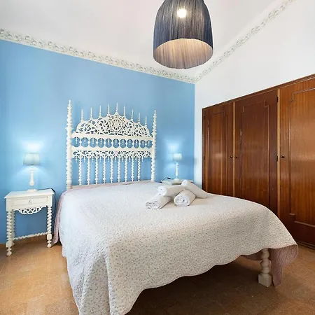 Casa de Férias T5 Com Piscina *