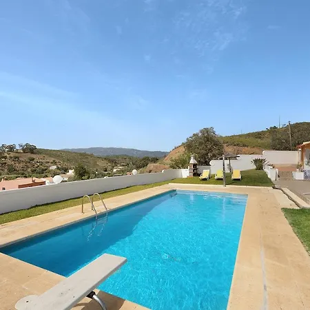 T5 Com Piscina Portimão