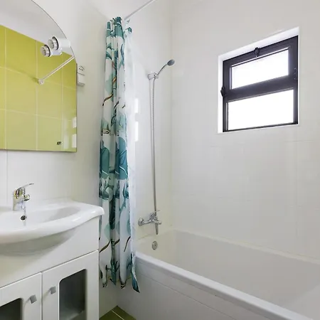 T5 Com Piscina Дом отдыха *