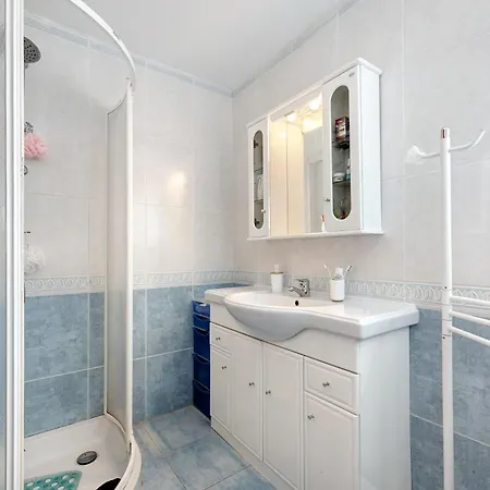 T5 Com Piscina Портиман