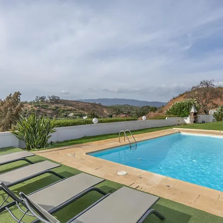 T5 Com Piscina