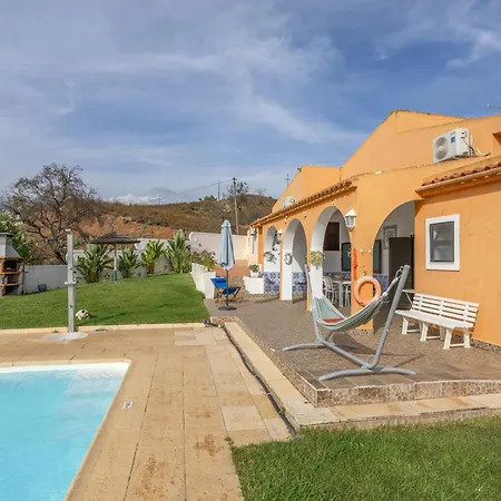 T5 Com Piscina