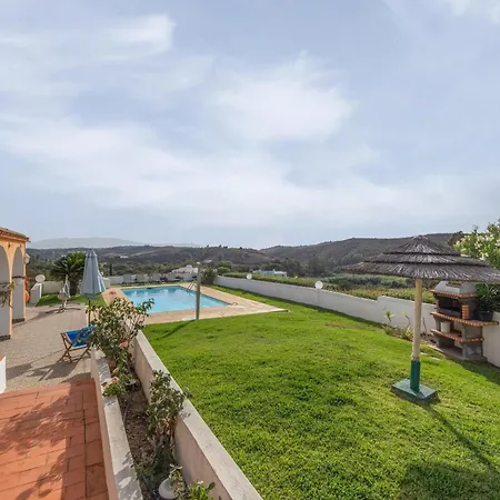 T5 Com Piscina Portimão