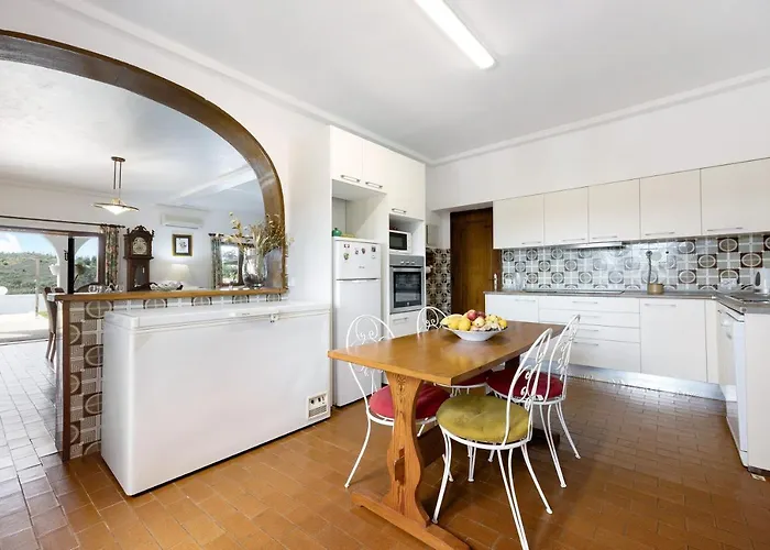 Dom wakacyjny T5 Com Piscina *