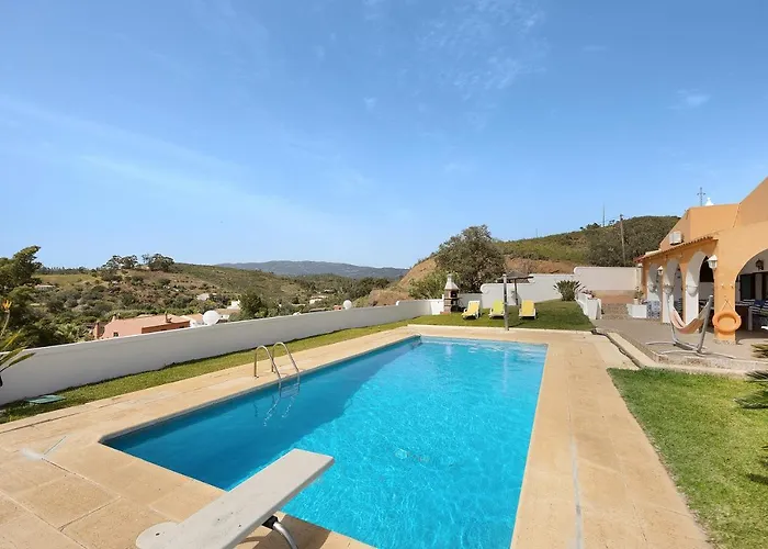 T5 Com Piscina Portimão