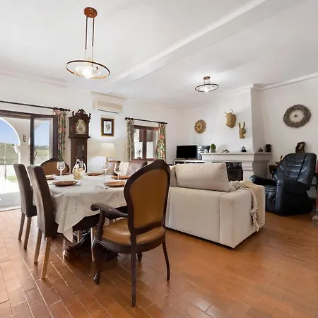 Prázdninový dům T5 Com Piscina Portimão